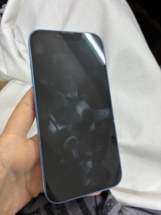 iPhone 13 256гб в хорошем состоянии