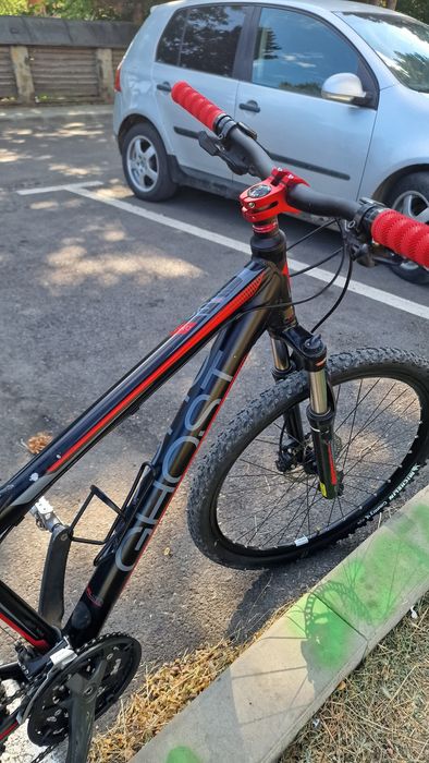 Vând bicicletă Ghost Special Edition 26R.