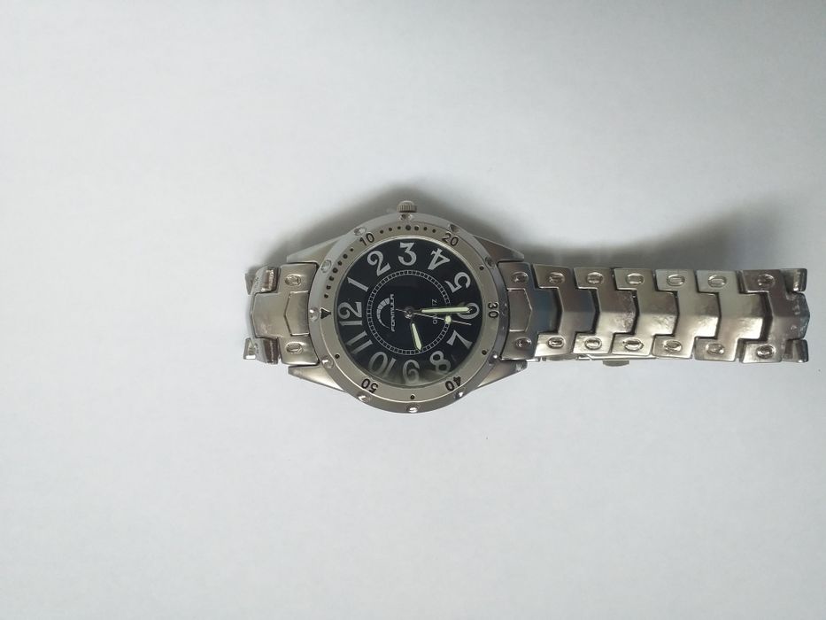 Ceasuri barbati diferite modele