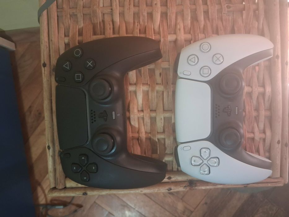 Продавам Playstation 5
