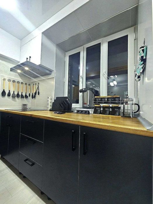 Продаю свою однокомнатную квартиру в бывшем общежитие  Яккасарай