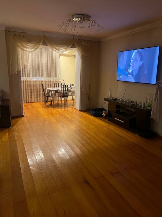 Продаю 3 /1/4 буюк ипак йули  77 серия