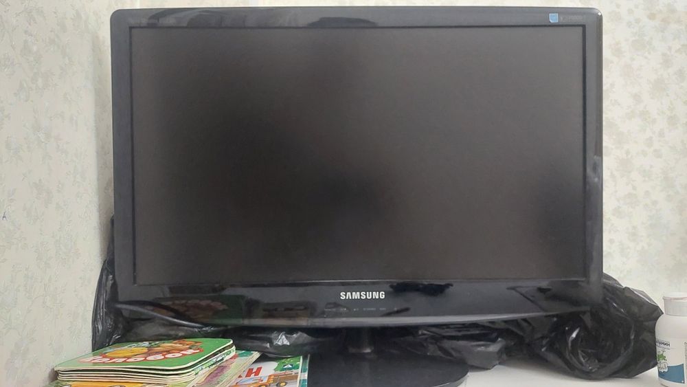 Монитор samsung b2330