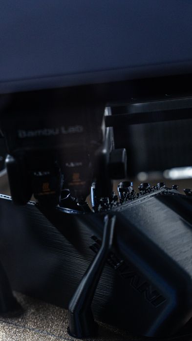 Продам 3D принтер Bambu Lab H2D с AMS Combo 2