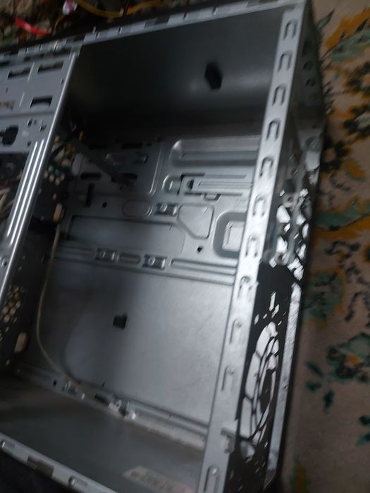 Корпус: - hp pro