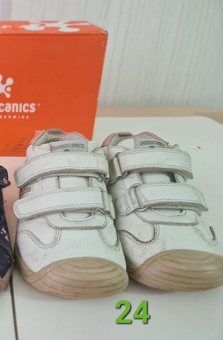 Papuci Biomecanics marimea 24