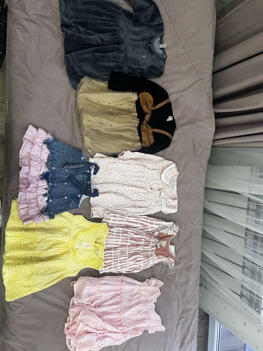 Продам одежду на девочку от 9 месяцев до 1,5-2 года