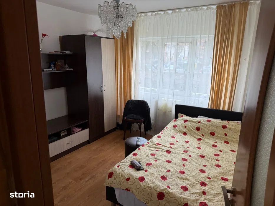 Apartament 3 camere decomandate, 70mp, balcon, zona BRD Marasti — fotografia 1