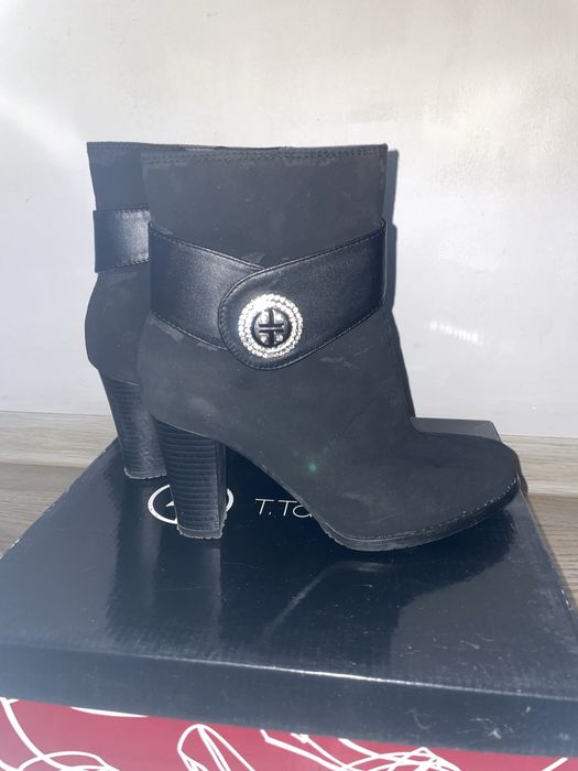 Срочно продам сапоги (батилоны) 36рр