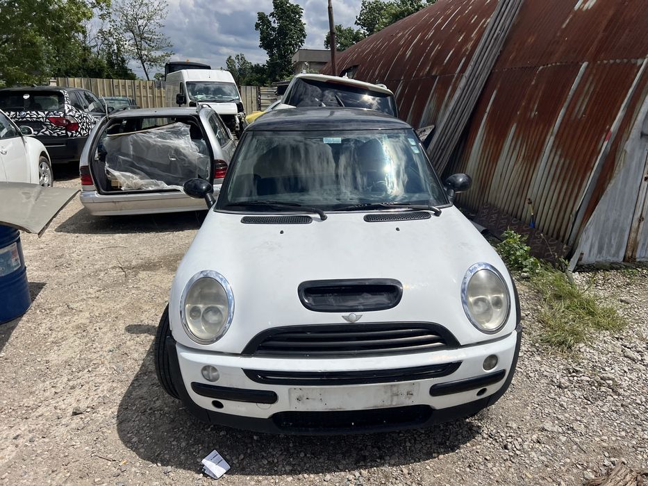 Mini Cooper 1.6 , Мини Купър 1.6 бензин ръчка На Части !!!