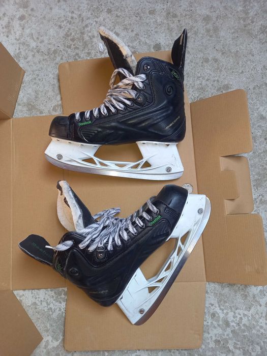 Patine hochei Reebok 43