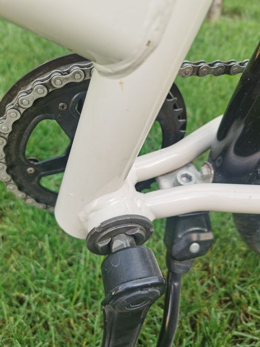 Bicicleta city de DAMA- BTWIN - Aproape noua