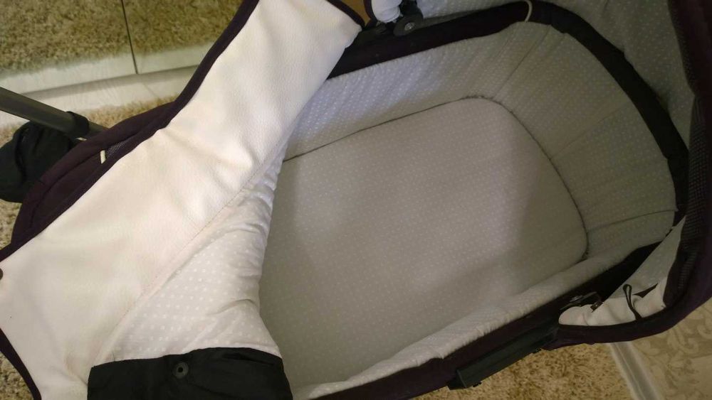 Коляска Emmaljunga Nitro City (2 в 1) + дождевик