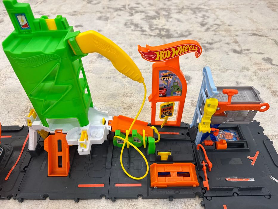 Городок Hot Wheels