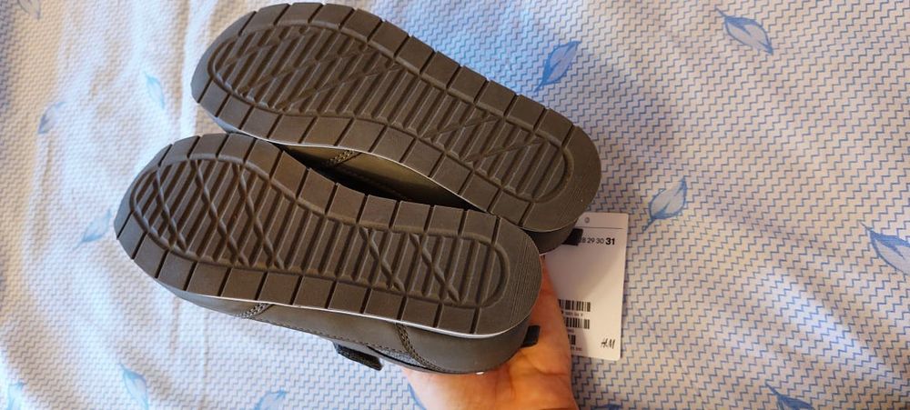 Кроссовки мальчиковые