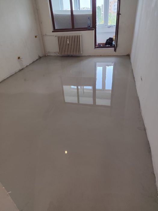 Execut lucrări de construcții interioare și exterioare