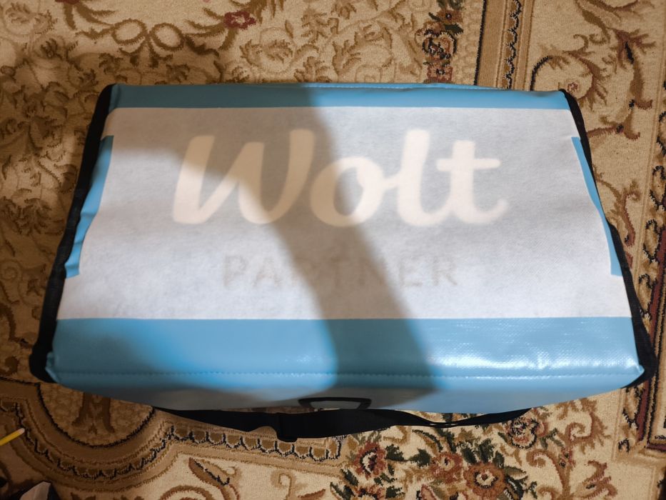 Продам сумку wolt