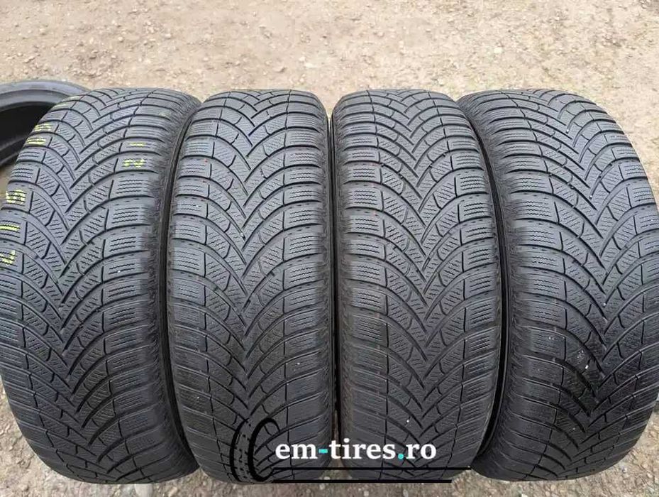SET 4 Anvelope Iarna 215/65 R17 SEMPERIT Speed Grip 5 99H