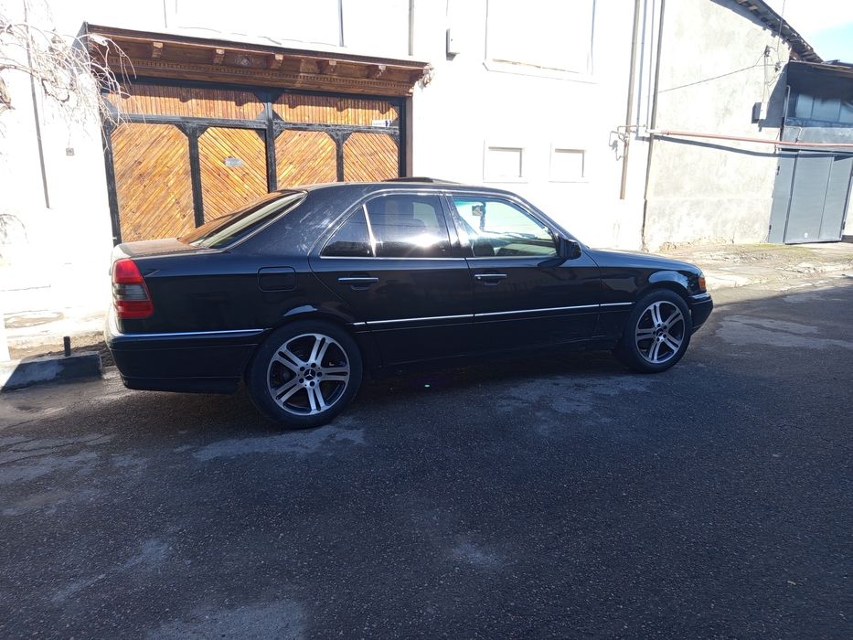 Dayimler benc 1993-yil 111 mator 1.8 holati