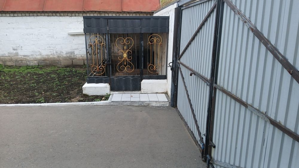 Продам катедж 2003г