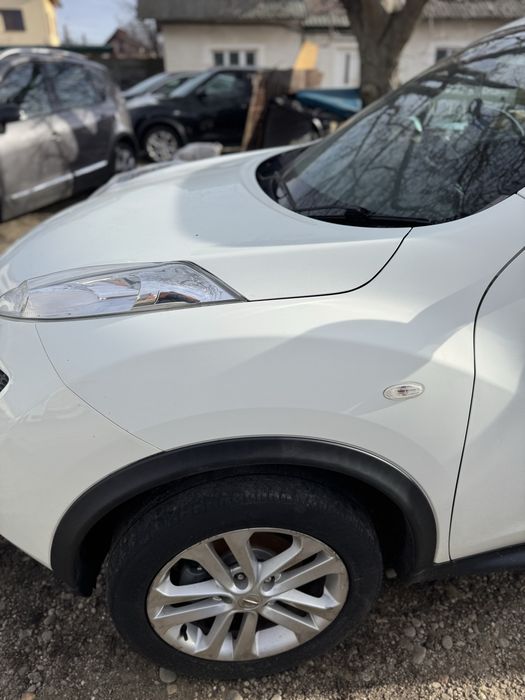 Bara capota far aripa usa Juke alb si negru ORICE PIESA DISPONIBILA!