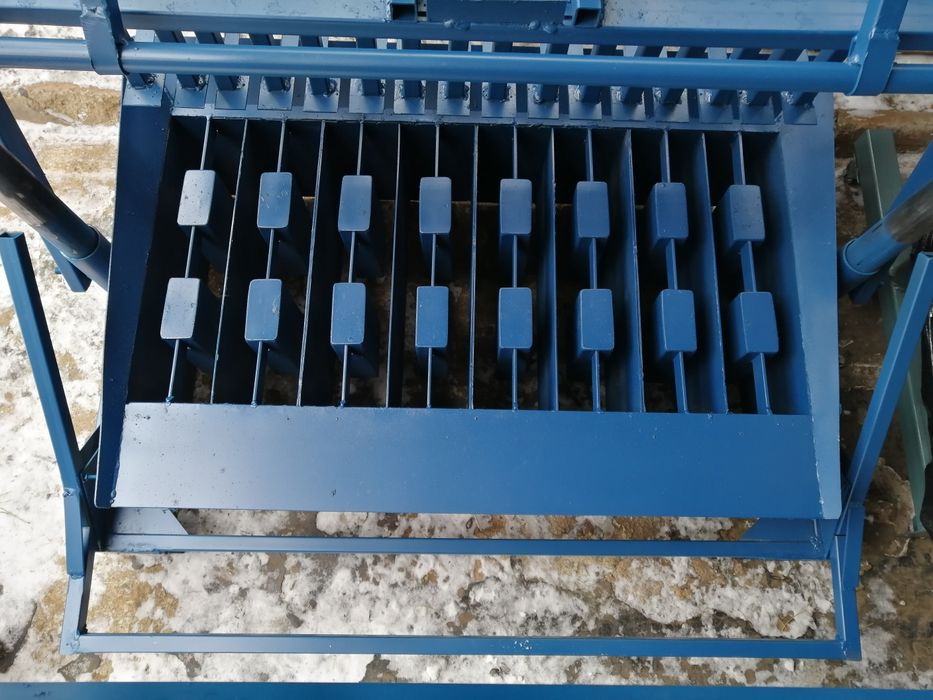 Станок для шлакоблока Станок для пескоблока