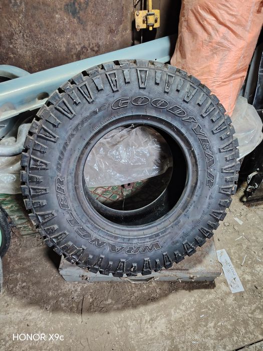 Продам шину р 15