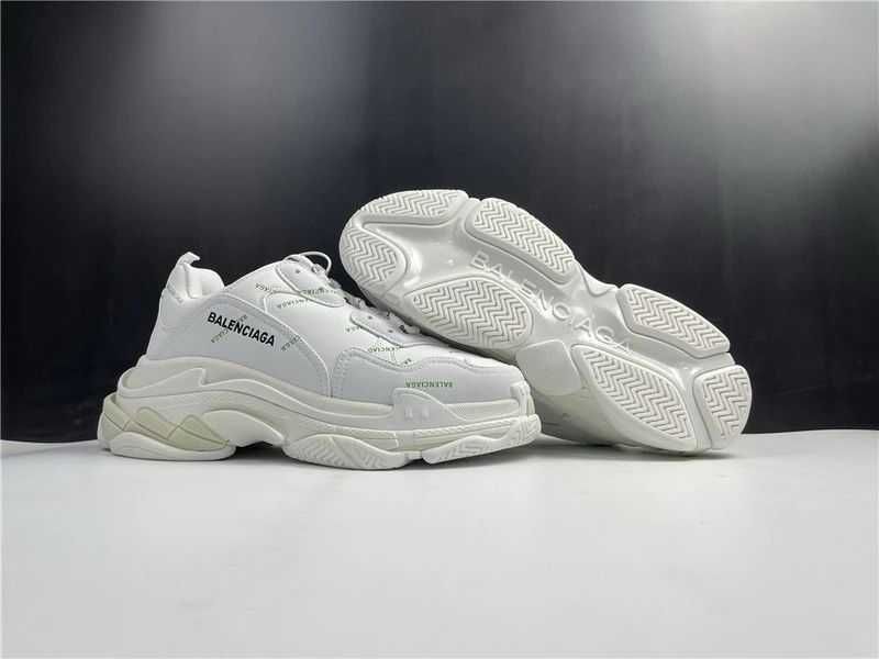 Balenciaga Triple S - Tan/Dark Green/Black