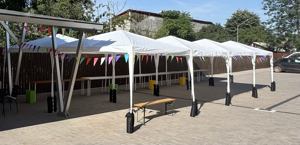 Inchiriez: Pavilion Gradina (cort) / 90 lei