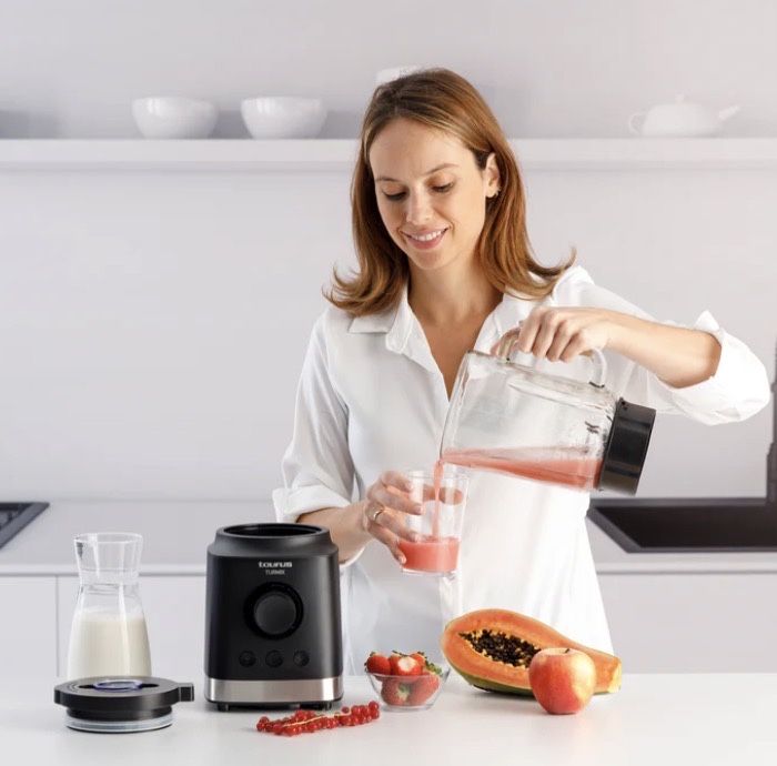 Blender TAURUS Turmix 1,8l