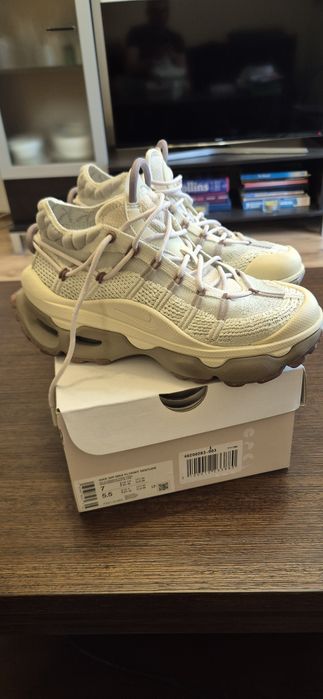 Дамски маратонки Nike AIR FLYKNIT VENTURE MAX FLYKNIT VEN