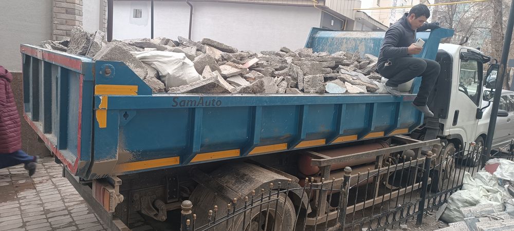Вывоз мусора строителни исузу 24.7