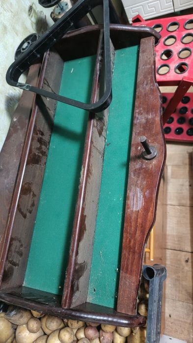 Продаю биллиардный стол