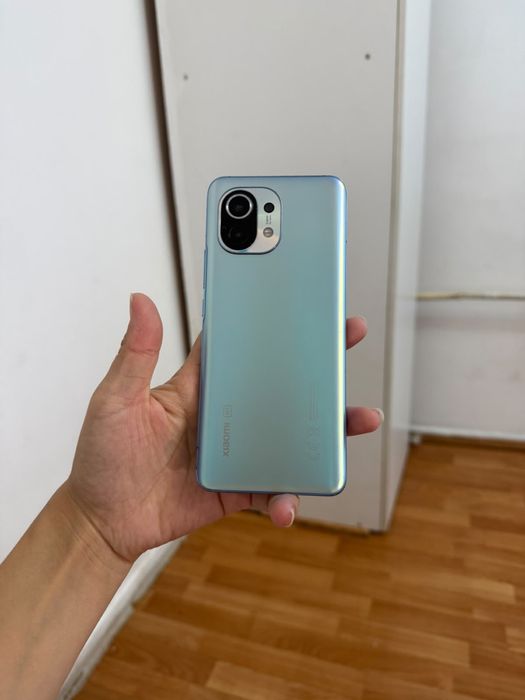 Xiaomi Mi 11 5G 256гб