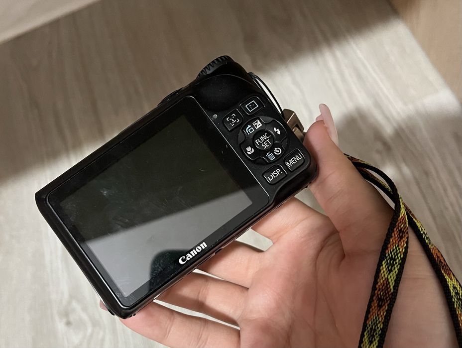 Камеры канон и сони