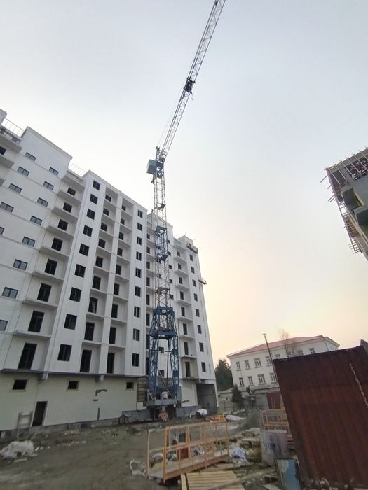 Qurillish kranni arendaga berladi