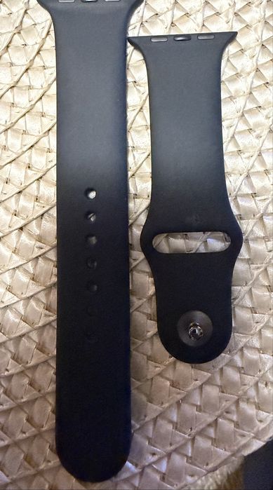 Продавам Apple Watch SE 44 mm