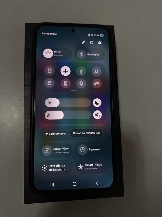 Samsung s22 8/256