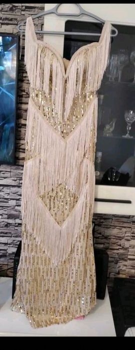 Rochie franjuri de seara