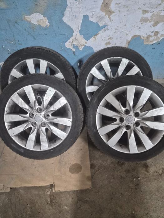 Toyo 205/50/17 на дисках