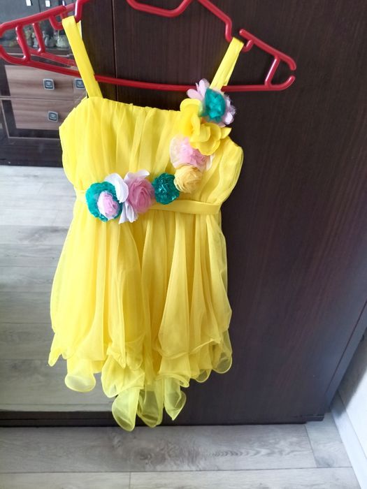 Продам платье детское