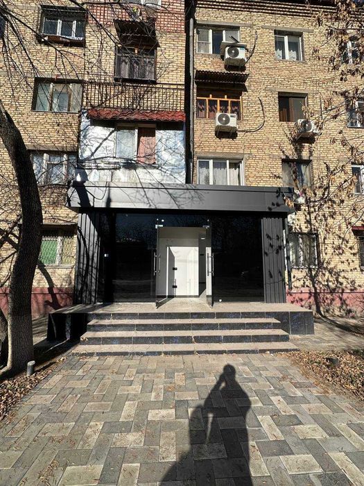 Сдаётся коммерческое помещение 40 м² на 1 линии — Лисунова Яшнабад