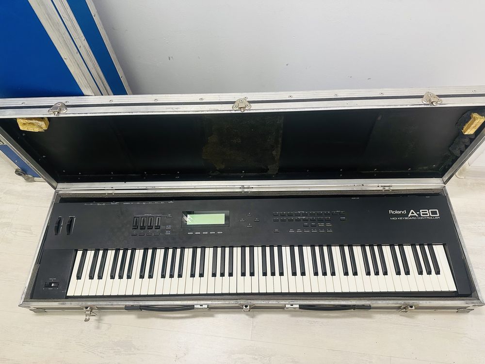 Roland A80 MIDI Keyboard Controller гр. Димитровград • OLX.bg