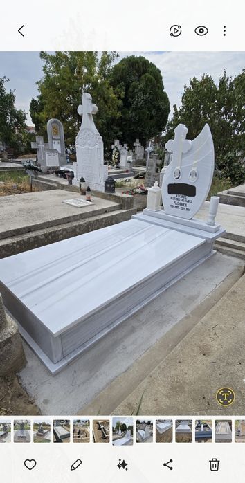 Monumente,  cruci mozaic, marmură,  granit