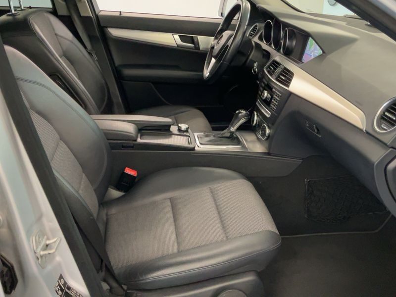 Mercedes-Benz C-Klasse C 220 CDI T BlueEfficiency Avantgarde 2013