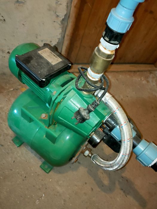 Водна помпа 1100 W