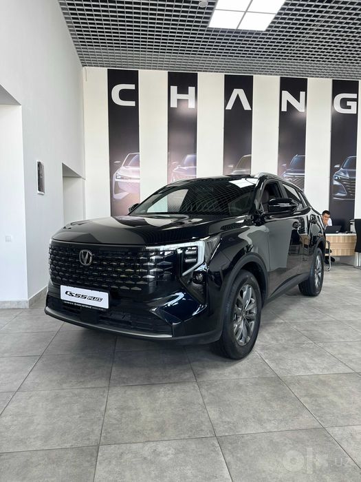 CHANGAN CS55 PLUS (Changan rohat avtosalonida)