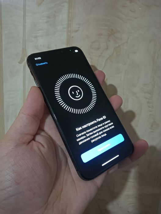 В продаже Айфон Х. 256Gb.