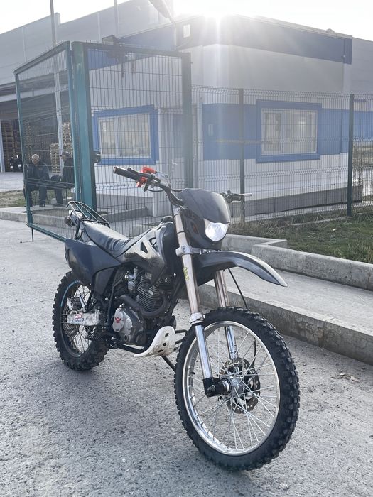 эндуро 250 кубов