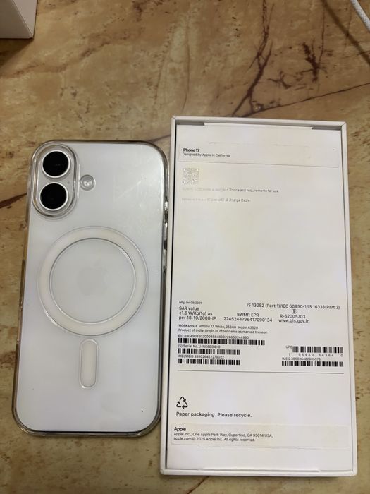 Продам Айфон ( iphone) 17 256 в идеале